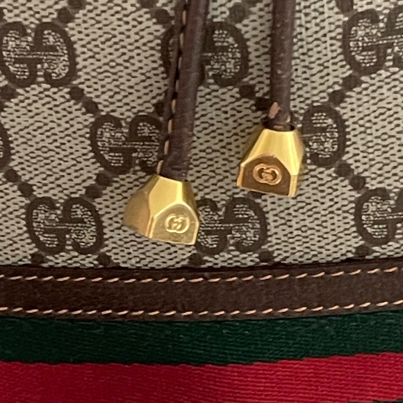 🔥EUC Gucci Brown and Cream Shoulder Bag with Monogram Pattern - Picture 4 of 10